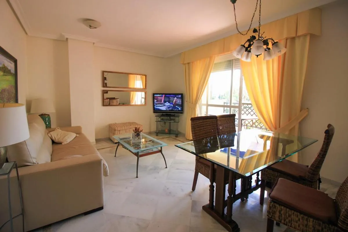 Piso A 10 Minutos Andando De Puerto Banus. Apartment Marbella 0*,  Spain